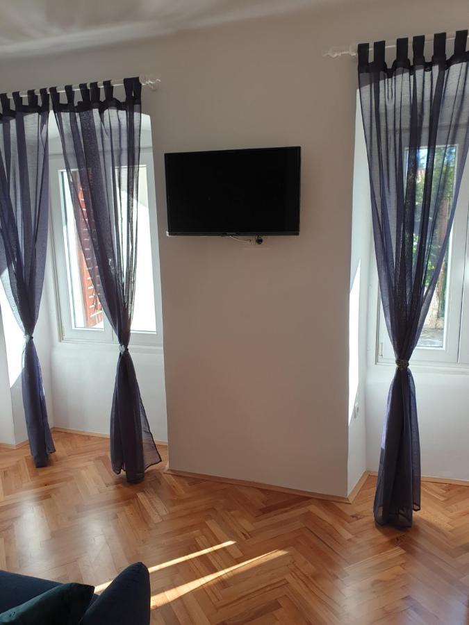 Apartman P-E PUY Exterior foto